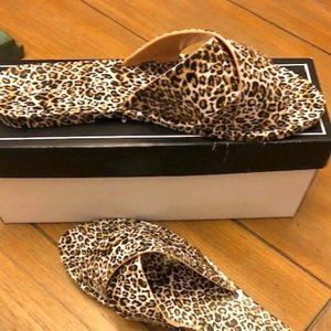 Leopard Print Crisscross Jelly Slide-Brand New